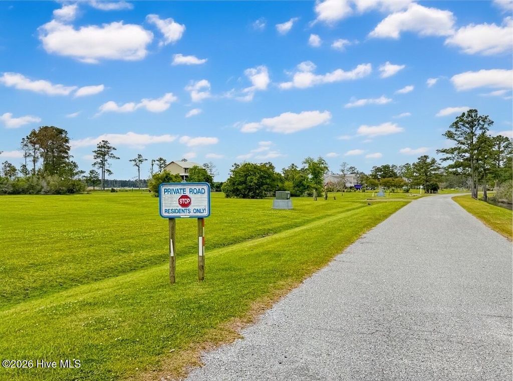 Photo of 731 Schooner Point Road, Belhaven, NC 27810 (MLS # 100570423)