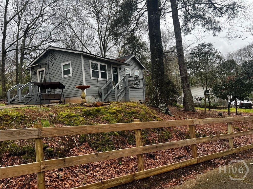 Photo of 171 W Carver Drive, Athens, GA 30601 (MLS # CL351422)