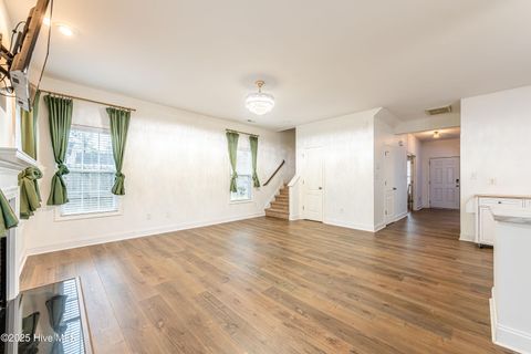 Tiny photo for 602 Marseille Court, Jacksonville, NC 28546 (MLS # 100546682)