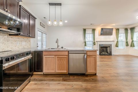 Tiny photo for 602 Marseille Court, Jacksonville, NC 28546 (MLS # 100546682)