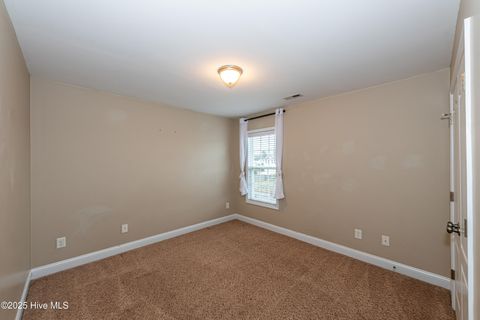 Tiny photo for 602 Marseille Court, Jacksonville, NC 28546 (MLS # 100546682)