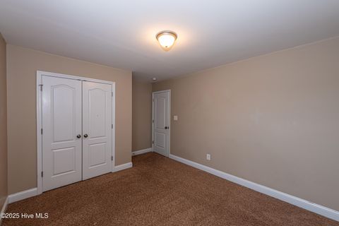 Tiny photo for 602 Marseille Court, Jacksonville, NC 28546 (MLS # 100546682)