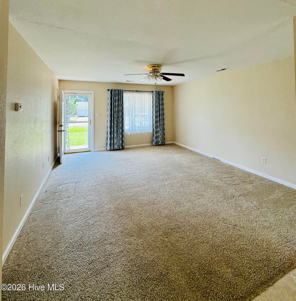 Photo of 820 Cedar Point Circle, Elizabeth City, NC 27909 (MLS # 100582672)