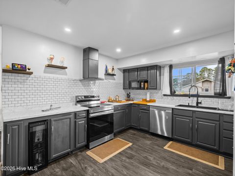 Tiny photo for 407 Dennis Road, Jacksonville, NC 28546 (MLS # 100556256)