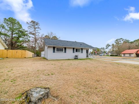 Tiny photo for 407 Dennis Road, Jacksonville, NC 28546 (MLS # 100556256)