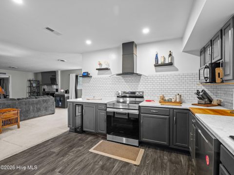 Tiny photo for 407 Dennis Road, Jacksonville, NC 28546 (MLS # 100556256)