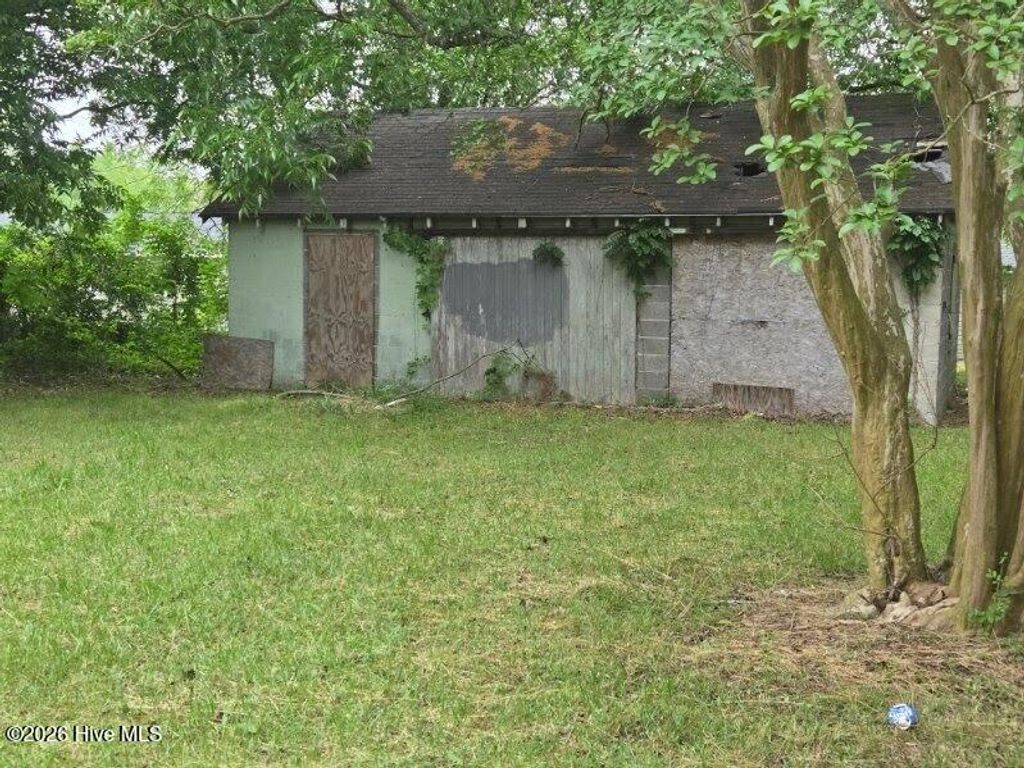 Photo of 1115 Hargrove Street, Rocky Mount, NC 27801 (MLS # 100576424)