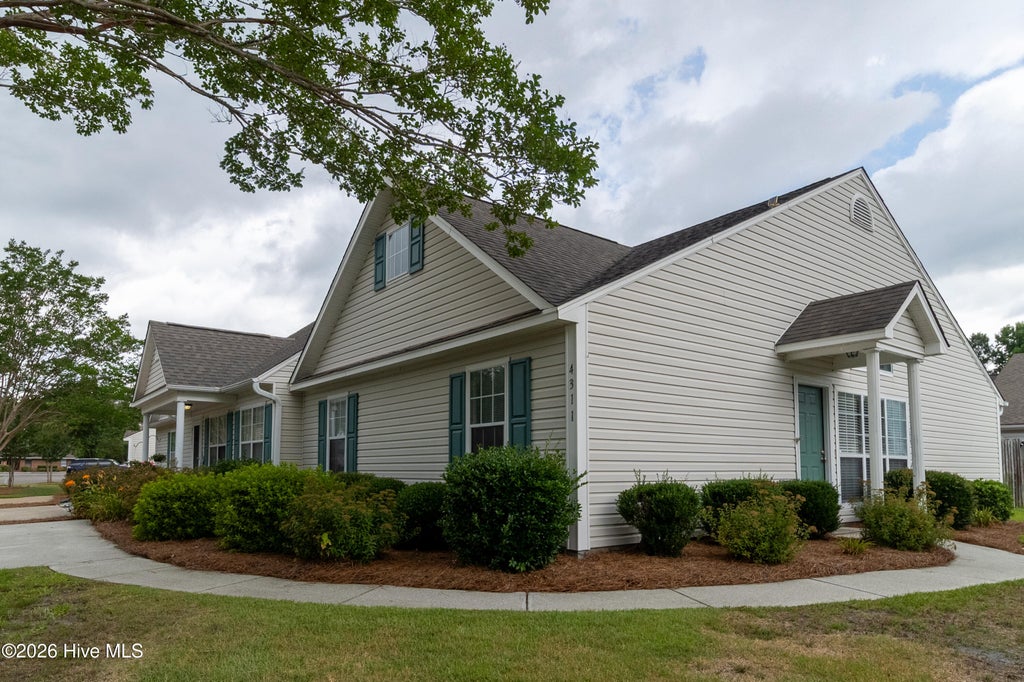 Photo of 4311 Jasmine Cove Way, Wilmington, NC 28412 (MLS # 100582866)