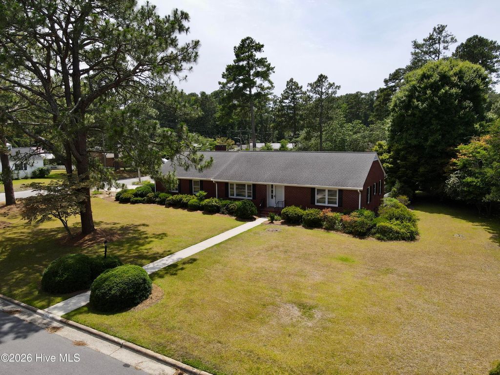 Photo of 503 S Main Street, Robersonville, NC 27871 (MLS # 100583540)