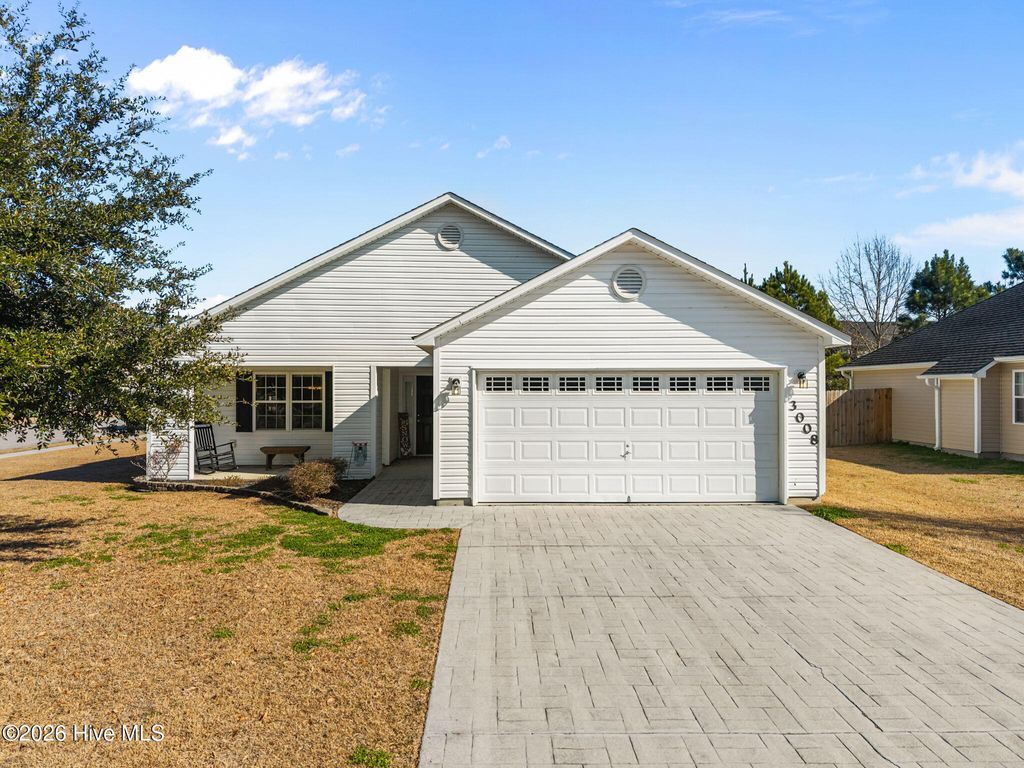 Photo of 3008 W T Whitehead Drive, Jacksonville, NC 28546 (MLS # 100550942)