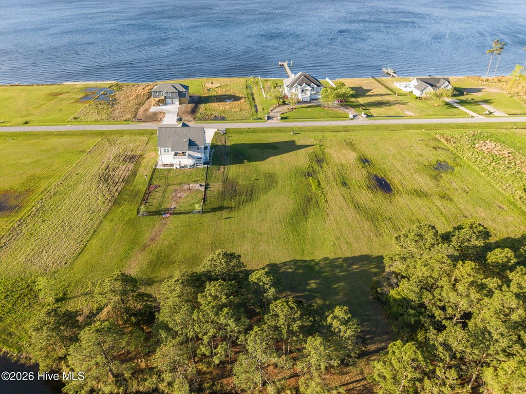 Photo of 69 Dowry Creek W, Belhaven, NC 27810 (MLS # 100565762)