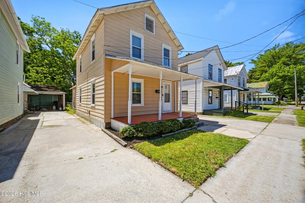 Photo of 804 2nd Street, Elizabeth City, NC 27909 (MLS # 100580716)