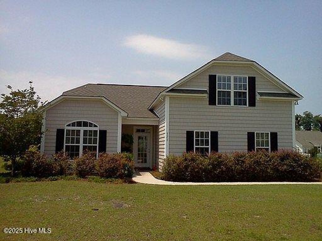 Photo of 121 Mulberry Circle, Hampstead, NC 28443 (MLS # 100560498)