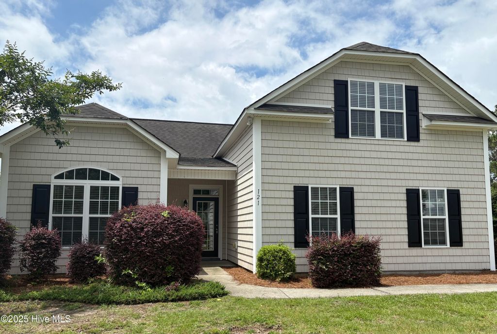Photo of 121 Mulberry Circle, Hampstead, NC 28443 (MLS # 100560498)