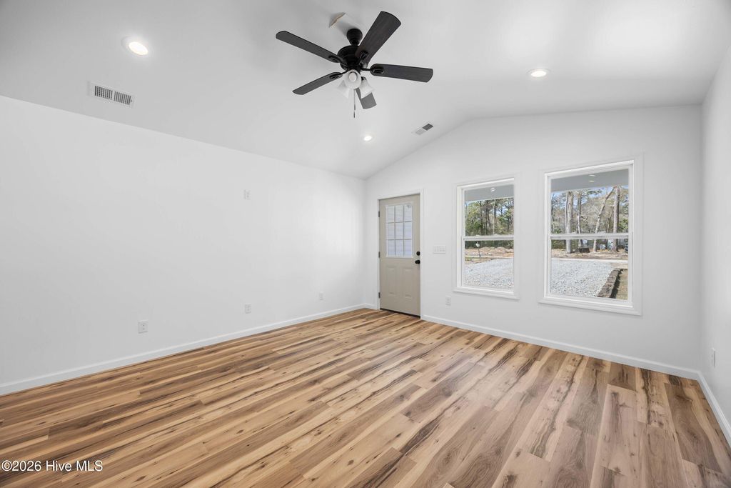 Photo of 3660 Lakeview Drive SW, Supply, NC 28462 (MLS # 100561375)