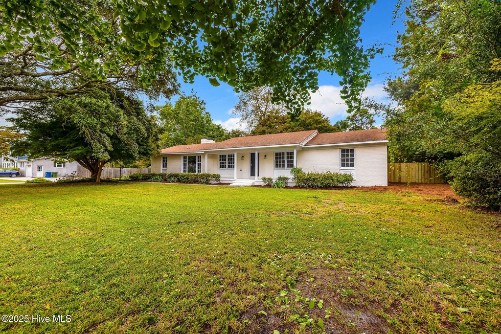 Photo of 322 Windemere Road, Wilmington, NC 28405 (MLS # 100529892)