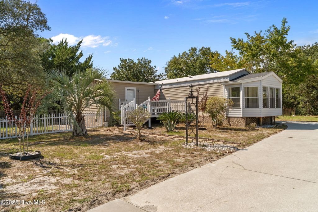 Photo of 4243 Main Sail Street SE, Southport, NC 28461 (MLS # 100531934)