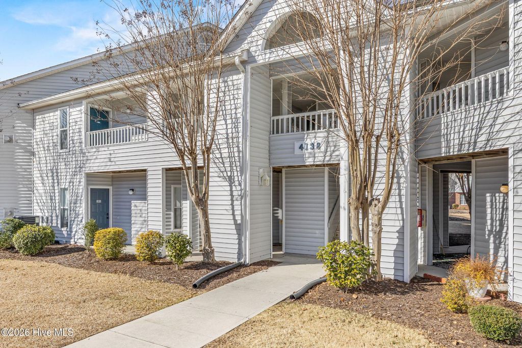 Photo of 4138 Breezewood Drive #Apt 201, Wilmington, NC 28412 (MLS # 100552907)