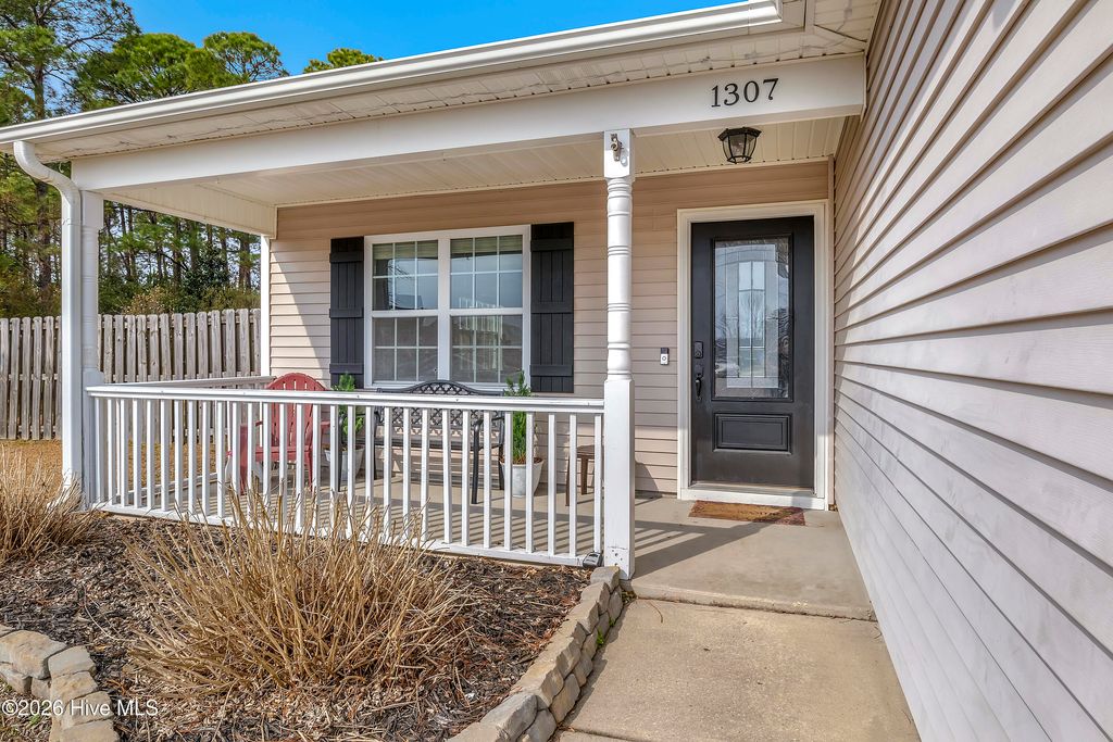 Photo of 1307 Parkland Way, Leland, NC 28451 (MLS # 100556302)