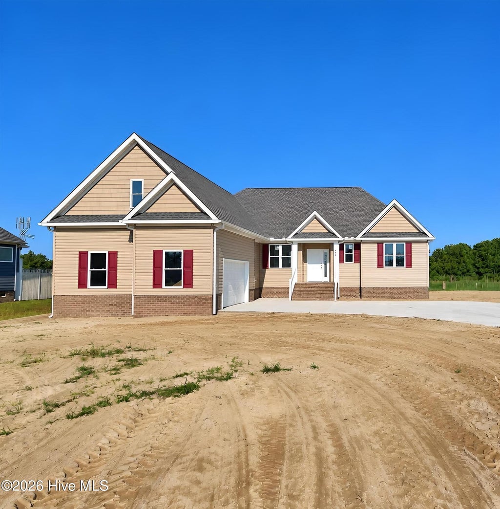 Photo of 462 Pointe Vista Drive, Elizabeth City, NC 27909 (MLS # 100610788)