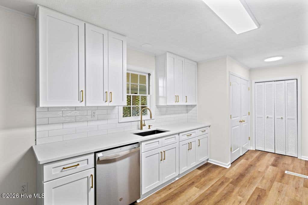 Photo of 26 Edith Drive, Jacksonville, NC 28540 (MLS # 100589615)
