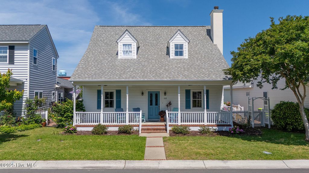 Photo of 102 Macgregor Drive, Beaufort, NC 28516 (MLS # 100508746)