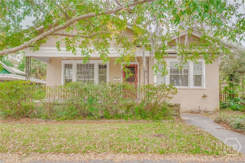 Photo of 1211 E 49th St, Savannah, GA 31404 (MLS # SA344668)