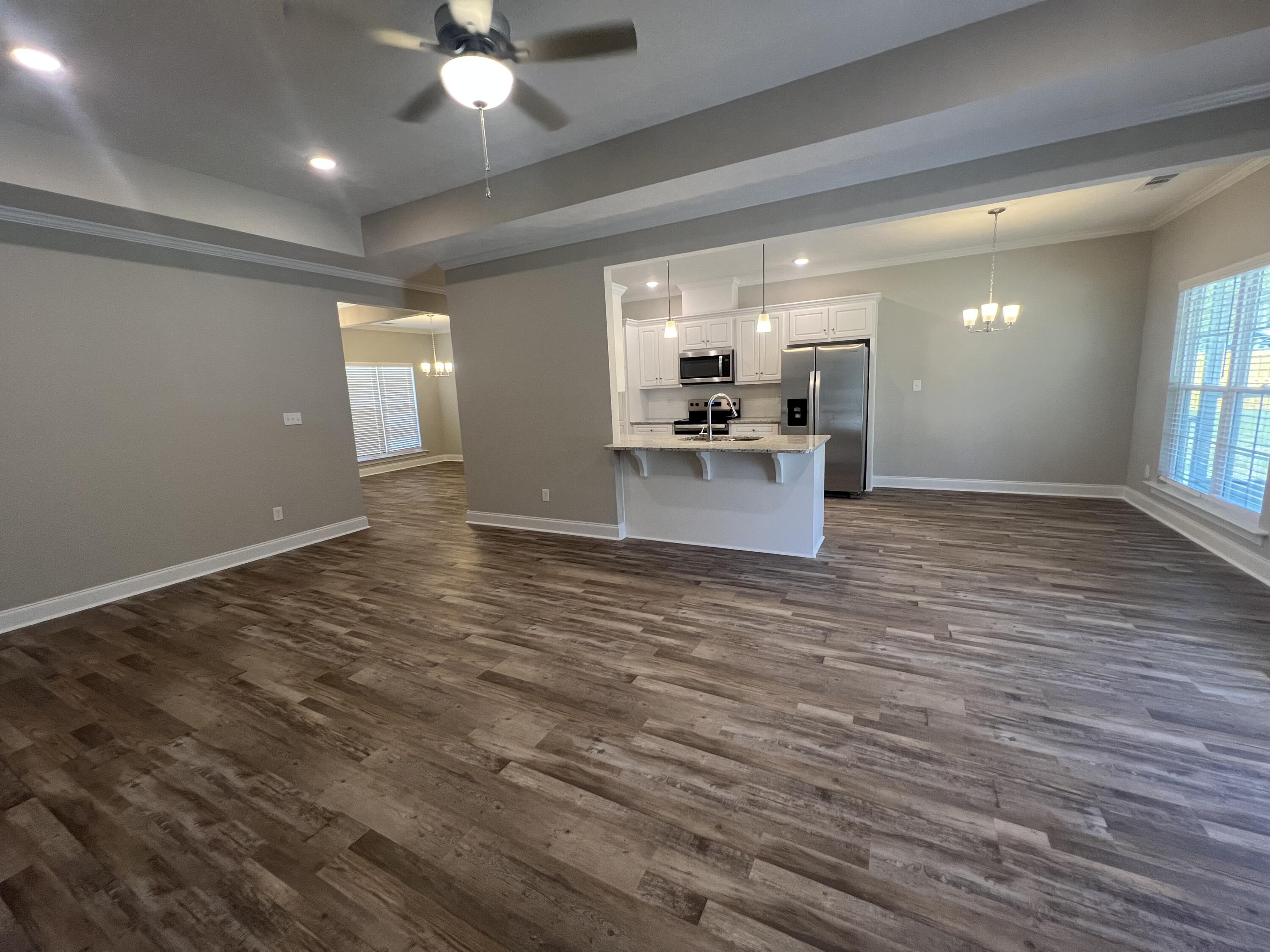 1076 Boneville Road