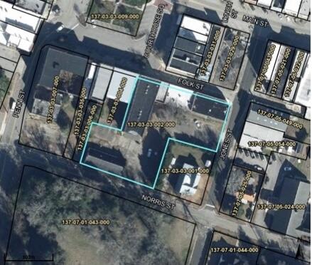 112 Courthouse Square