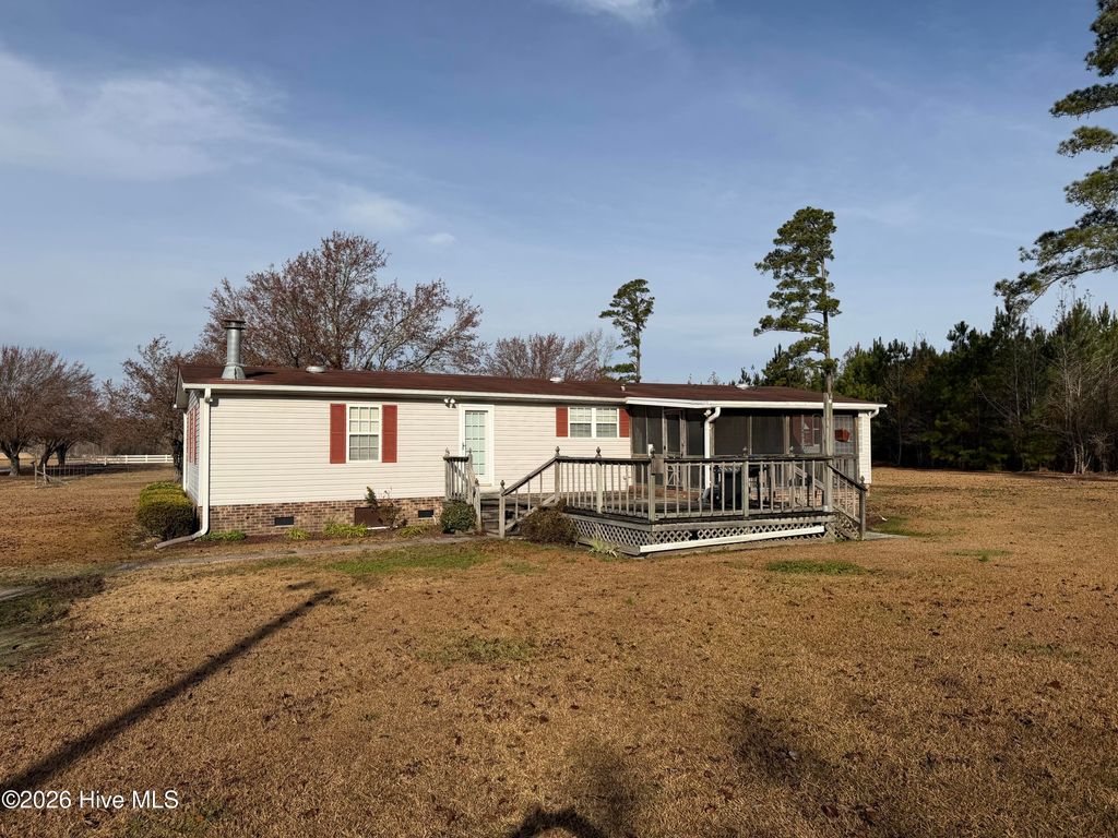 Photo of 100 Sim Dawson Road, New Bern, NC 28562 (MLS # 100552722)