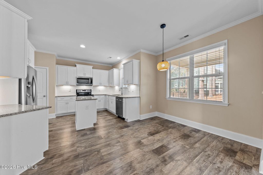 Photo of 165 Moultrie Lane, Aberdeen, NC 28315 (MLS # 100552111)