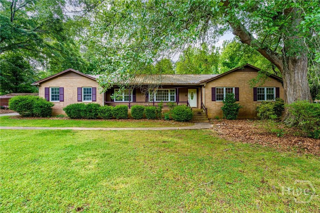 Photo of 160 Tara Place, Athens, GA 30605 (MLS # CL355947)