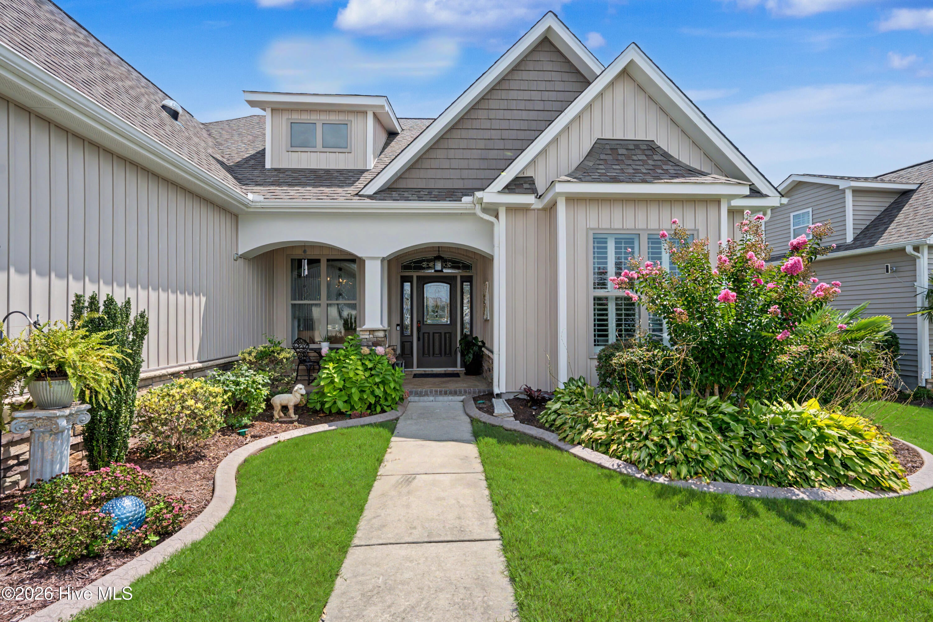 1276 Temeraire Court SW
