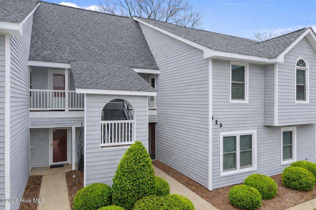 Photo of 123 W Victoria Court #F, Greenville, NC 27834 (MLS # 100558435)