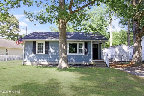 Homes For Rent - 203 Red Oak Street<br/> Onslow County, Jacksonville, NC 28540