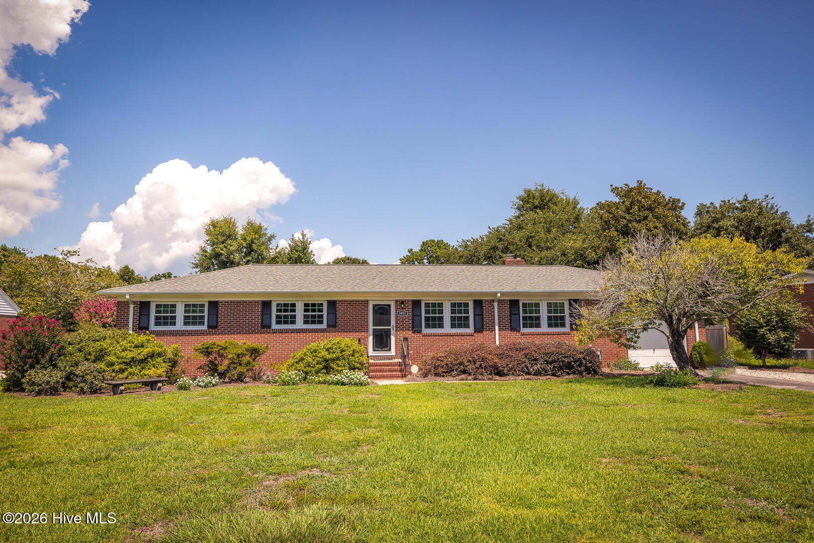 3851 Sylvan Drive