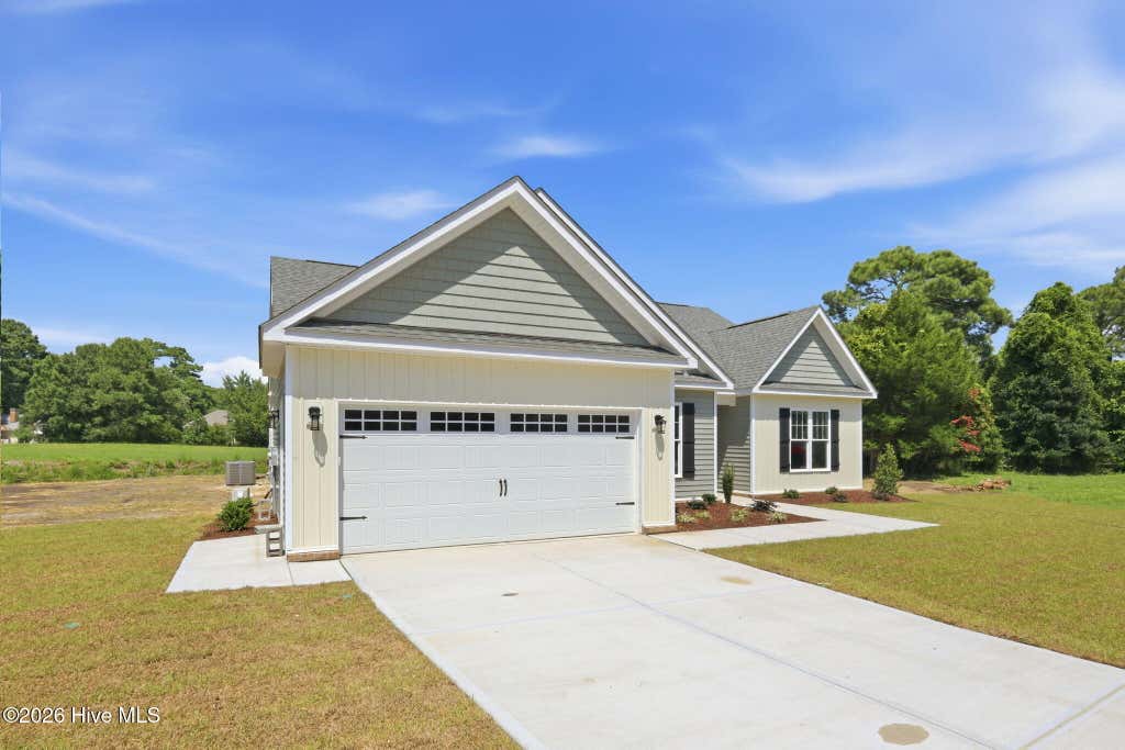 Photo of 1505 Mona Passage Court, New Bern, NC 28560 (MLS # 100594183)