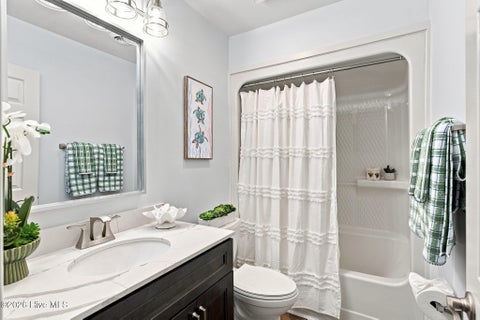 Tiny photo for 6211 Wrightsville Avenue #Apt 115, Wilmington, NC 28403 (MLS # 100599510)