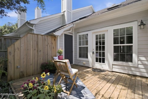Tiny photo for 6211 Wrightsville Avenue #Apt 115, Wilmington, NC 28403 (MLS # 100599510)