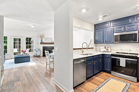 Tiny photo for 6211 Wrightsville Avenue #Apt 115, Wilmington, NC 28403 (MLS # 100599510)