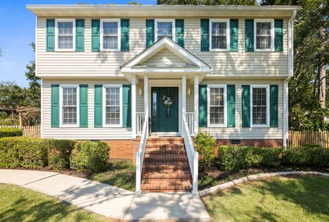 Homes For Sale - 108 Whetstone Court<br/> Martinez, GA 30907