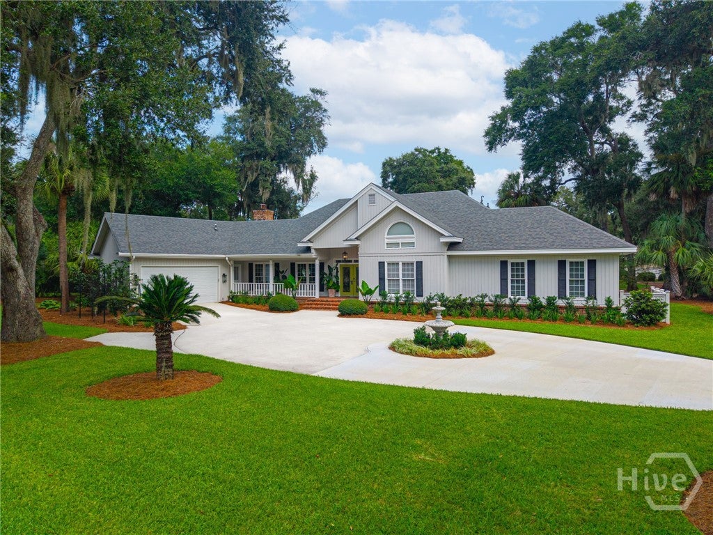 Photo of 17 Middle Marsh Retreat, Savannah, GA 31411 (MLS # SA366098)