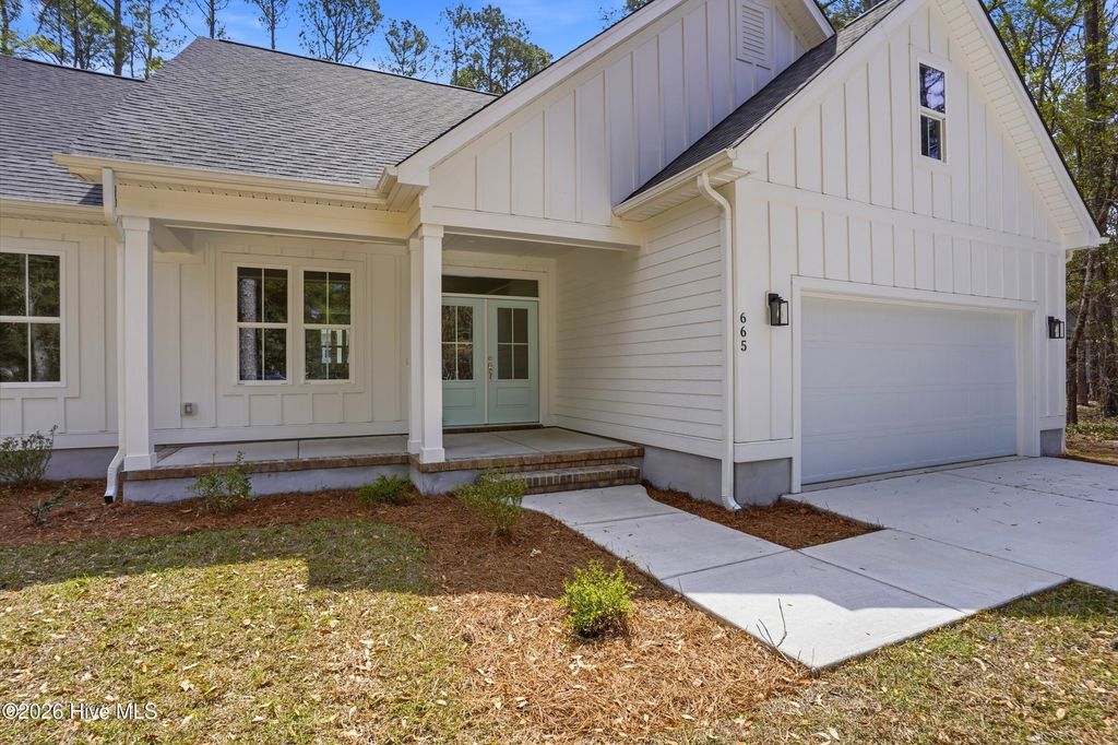 Photo of 665 Cypress Grove Court SE, Bolivia, NC 28422 (MLS # 100556928)