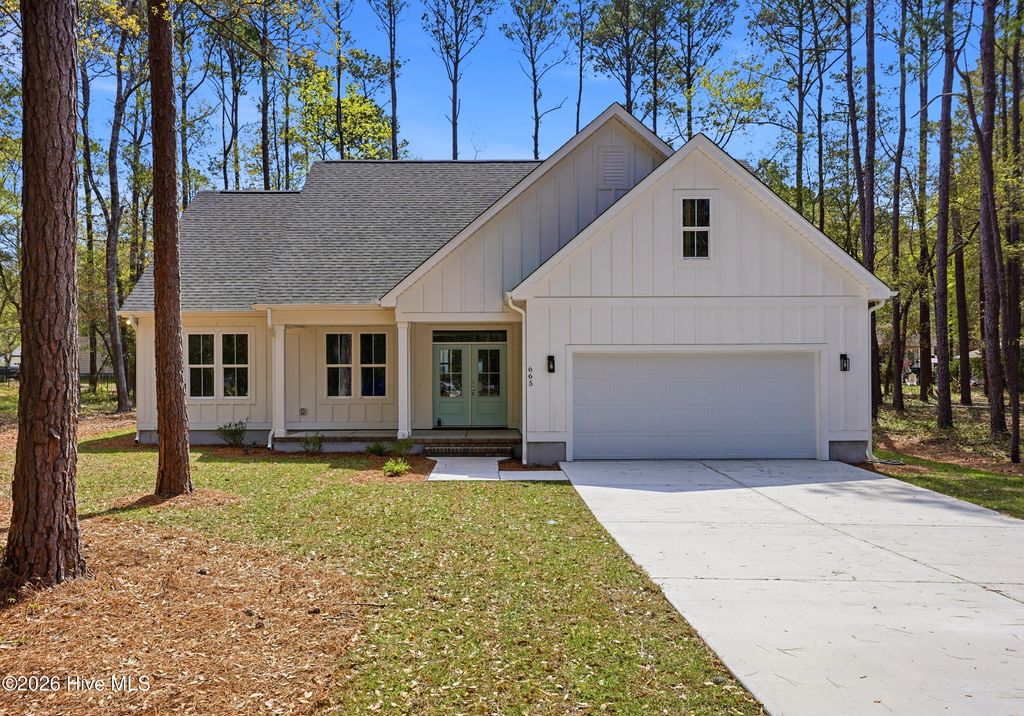 Photo of 665 Cypress Grove Court SE, Bolivia, NC 28422 (MLS # 100556928)