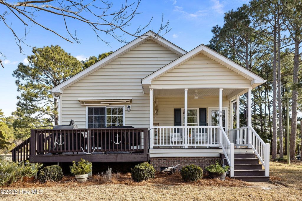 Photo of 139 Bayshore Street, Sea Level, NC 28577 (MLS # 100552506)