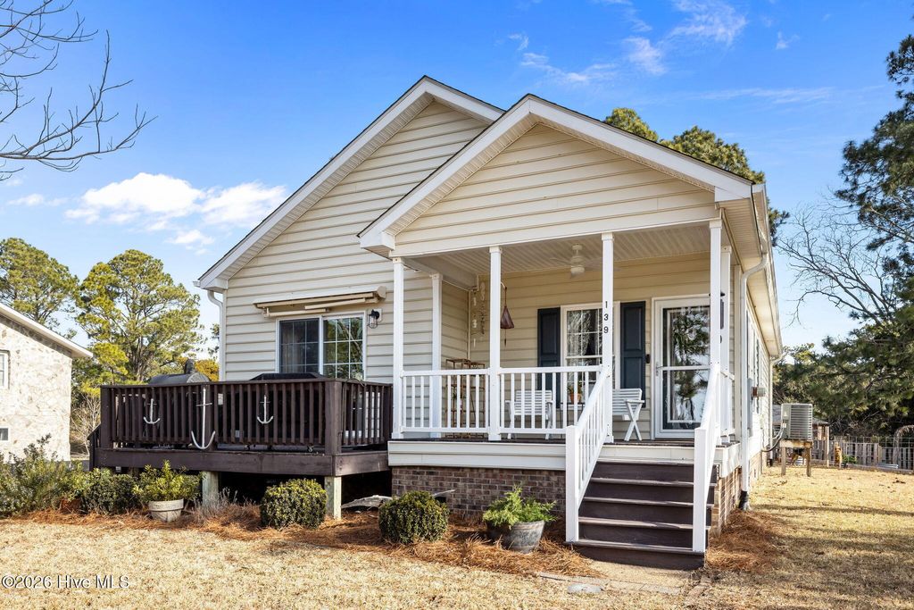 Photo of 139 Bayshore Street, Sea Level, NC 28577 (MLS # 100552506)