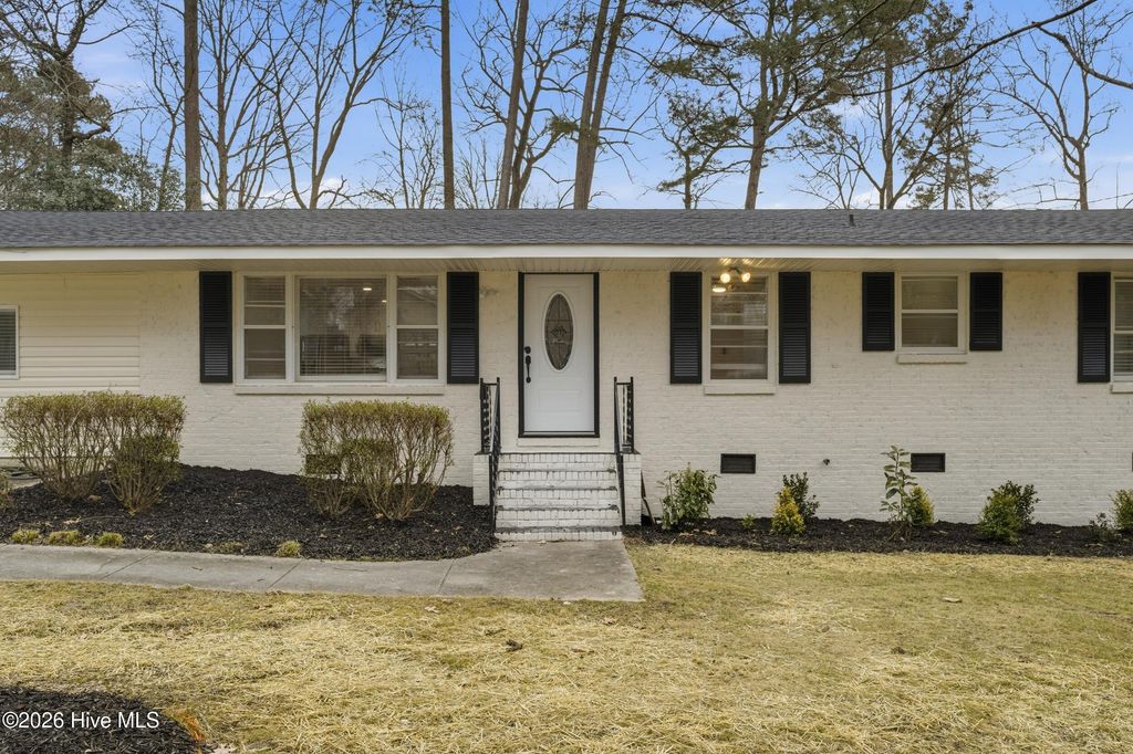 Photo of 208 Lynnwood Estates Drive, Knightdale, NC 27545 (MLS # 100554058)