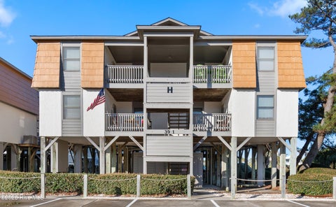 Condo For Sale - 39 Ocean Isle West Boulevard #H-1<br/> Ocean Isle Beach, NC 28469