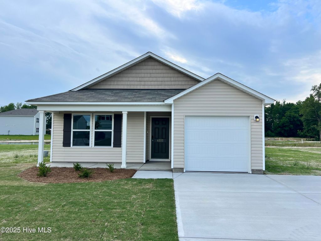 Photo of 121 Lang Farm Road, Grifton, NC 28530 (MLS # 100533916)