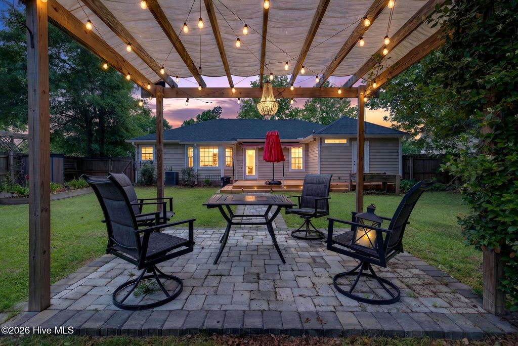 Photo of 4301 Gatewood Court, Wilmington, NC 28405 (MLS # 100572952)